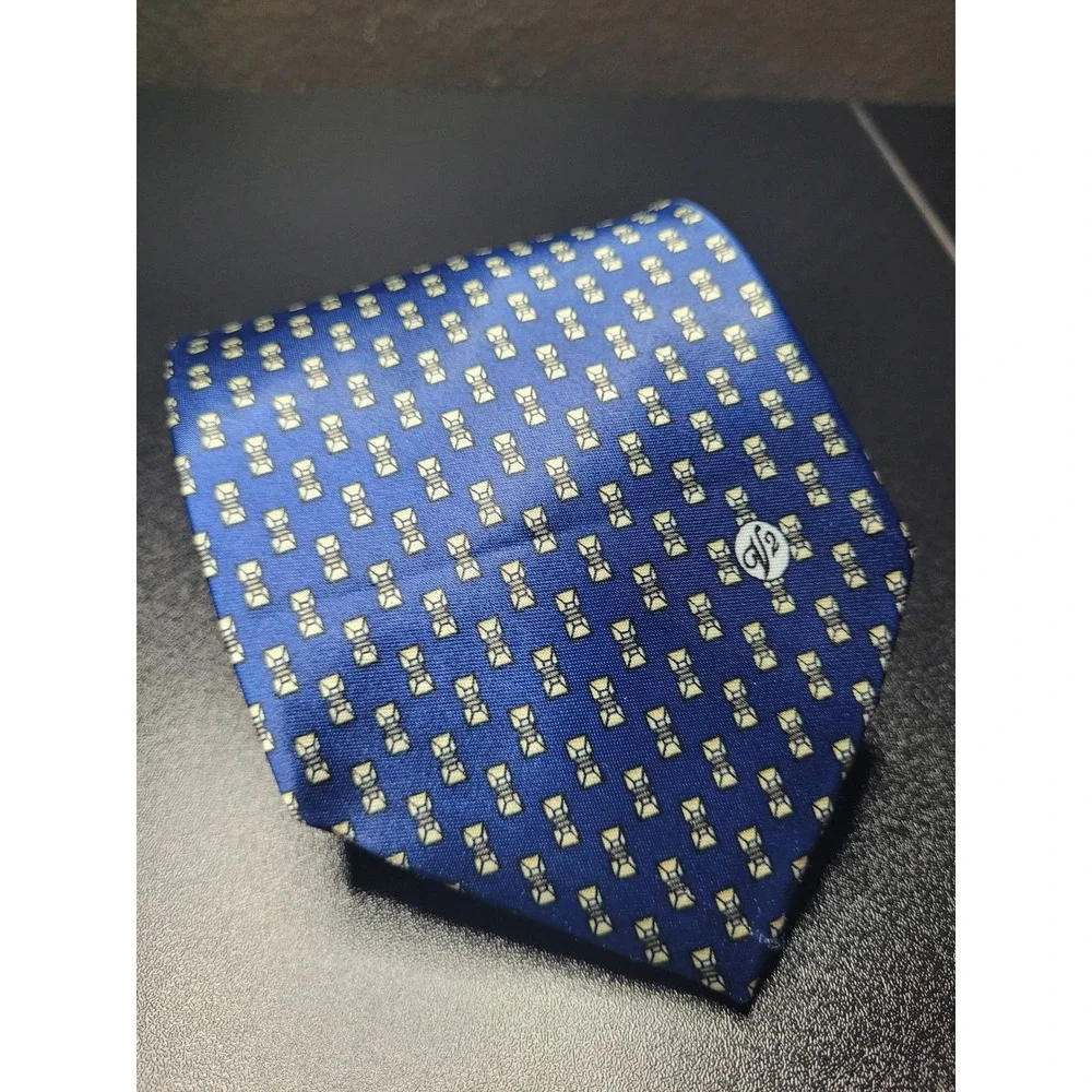 Versace Men's Necktie Blue Geometric 100% Silk 3.75